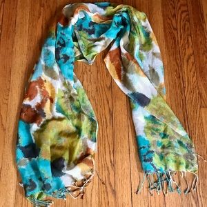 Women’s scarf